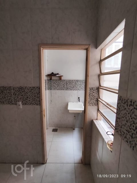 Image 38 - 264666